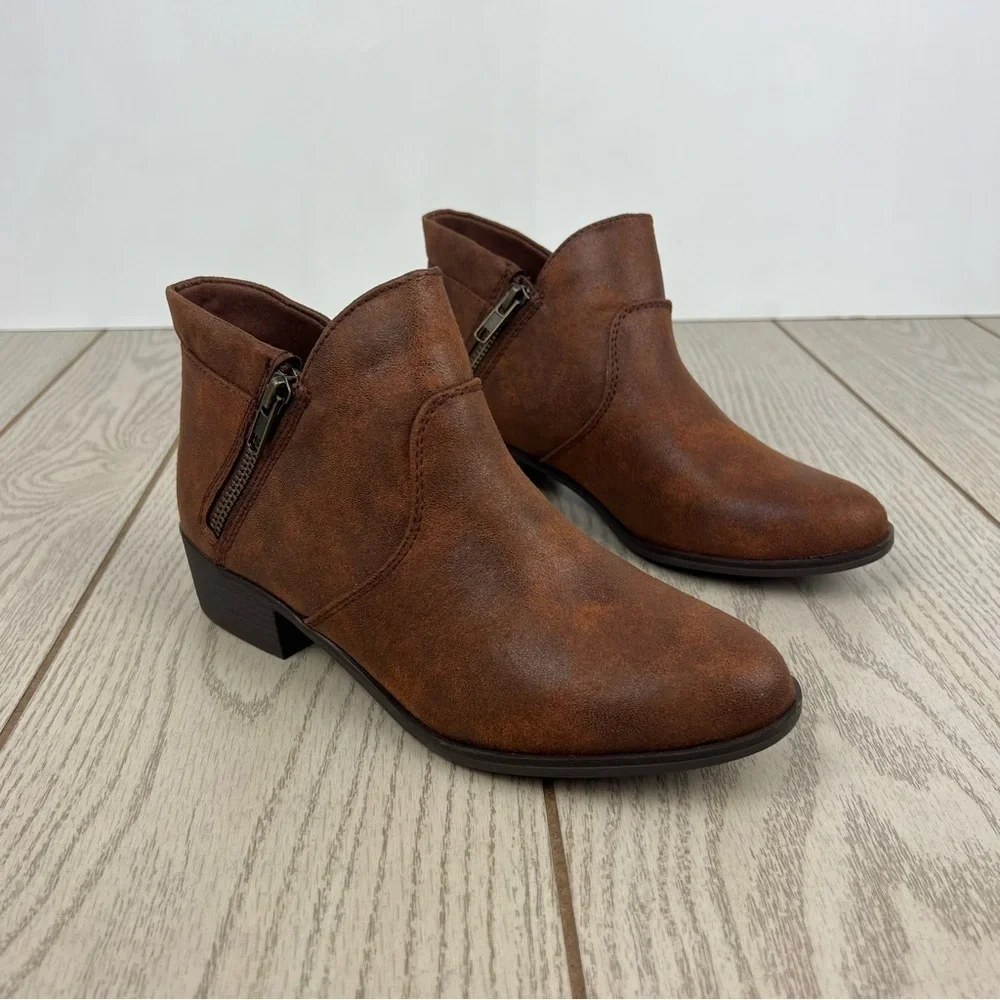 Sun + Stone Women's Adelinee Double Zip Ankle Booties 6.5M Chocolate $70